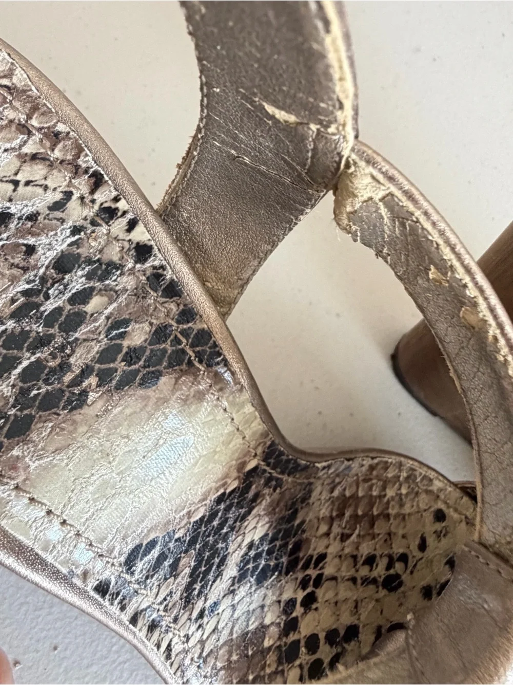 Gianni binni y2k ELLE Metallic Platform wood wedges Decorative Zipper Bow rare